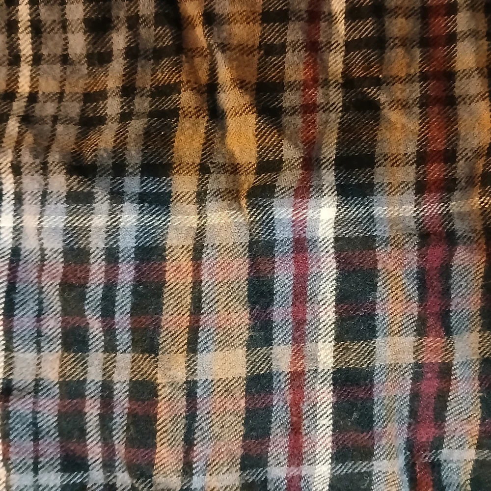 Maurices Woman Casual Plaid Buttondown Shirt - Black, Brown, Burgady XL - Picture 10 of 16